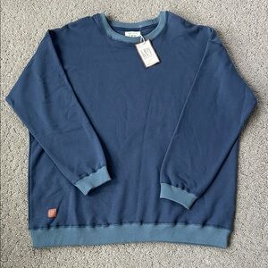 HDYWT Luxe Mid-Weight Crewneck Sweatshirt Oversized Pullover Blue Size S/M NWT